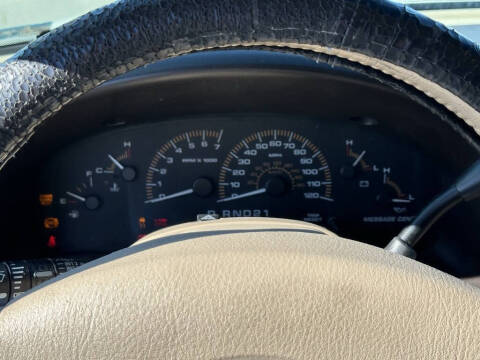 2003 Ford Expedition Eddie Bauer