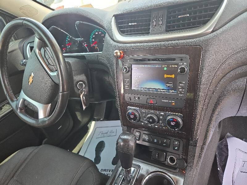2017 Chevrolet Traverse LT