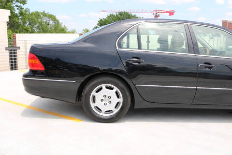 2002 Lexus LS 430