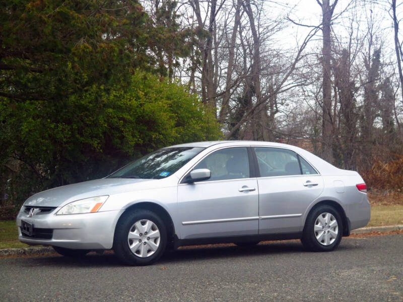 2004 Honda Accord LX's photo