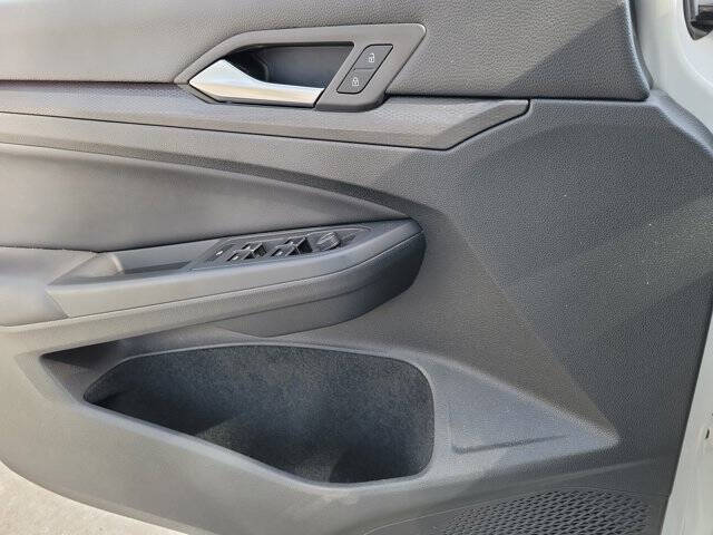 2022 Volkswagen Golf GTI SE