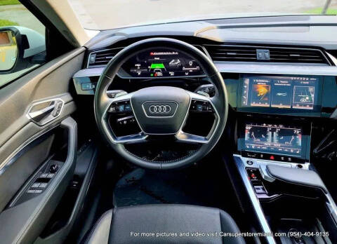 2021 Audi e-tron quattro Premium Plus