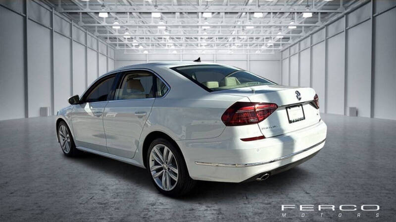 2018 Volkswagen Passat 2.0T SE