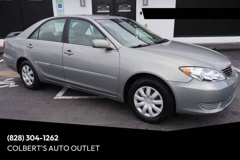 2005 Toyota Camry Standard