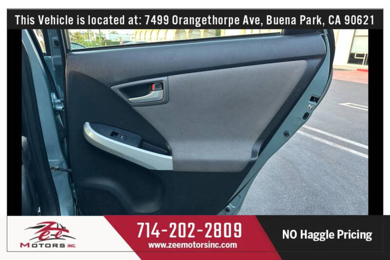 2015 Toyota Prius Plug-in Hybrid