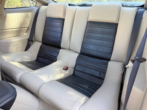 2007 Ford Mustang GT Deluxe