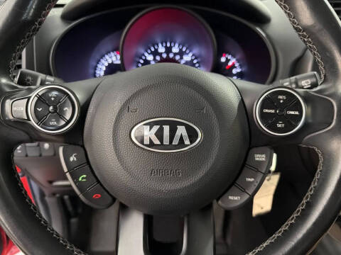 2017 Kia Soul +