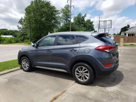 2018 Hyundai Tucson for sale at SPEEDY'S USED CARS INC. in Louisville IL