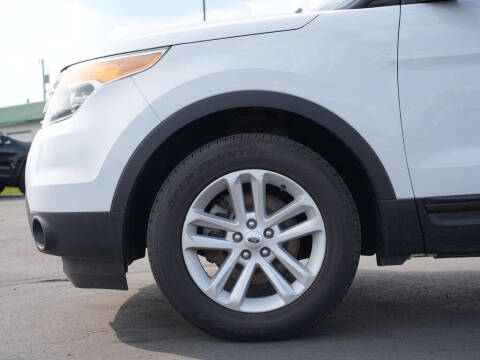 2015 Ford Explorer