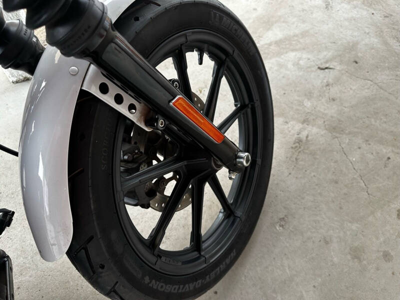 2021 Harley-Davidson XL1200