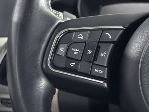 2020 Jaguar E-PACE P250 SE