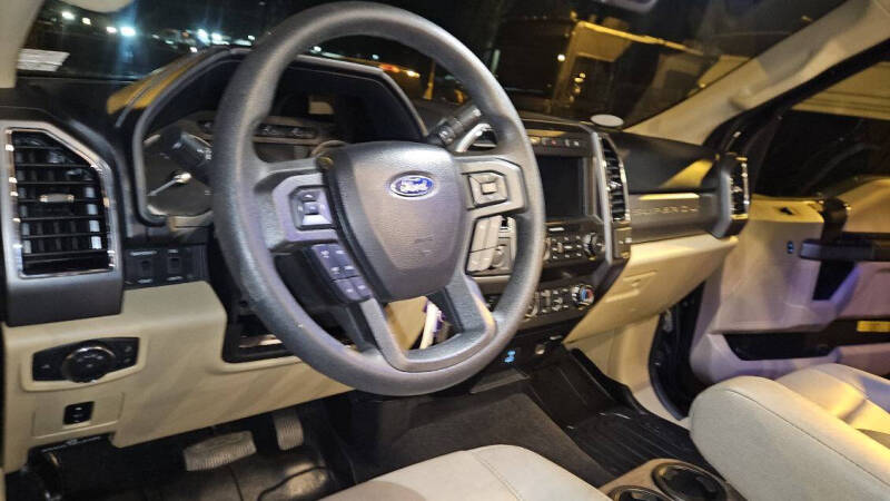 2021 Thor Motor Coach Magnitude