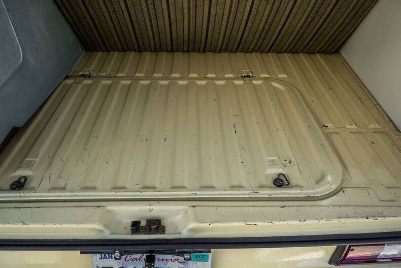 1982 Volkswagen Vanagon Camper