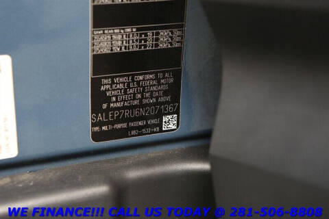 2022 Land Rover Defender 110 SE