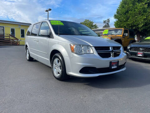 2012 Dodge Grand Caravan for sale at SWIFT AUTO SALES INC in Salem OR