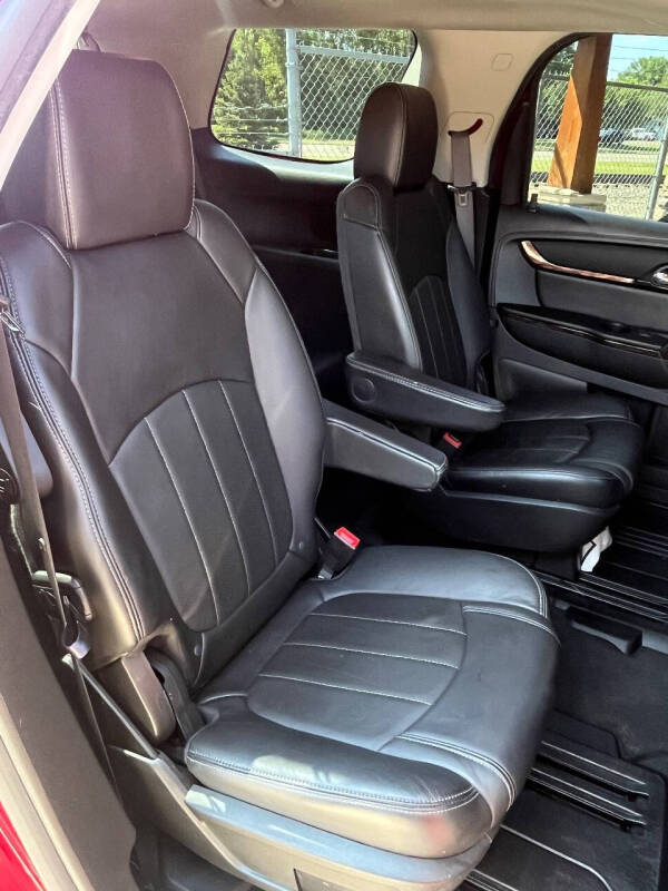 2013 GMC Acadia Denali