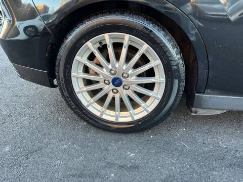 2015 Ford C-MAX Hybrid SEL