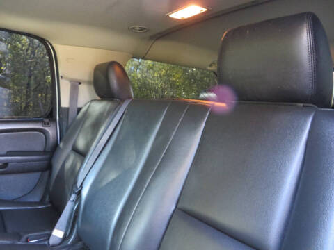 2012 Chevrolet Suburban Fleet 2500