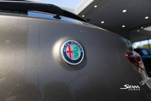 2019 Alfa Romeo Stelvio Sport