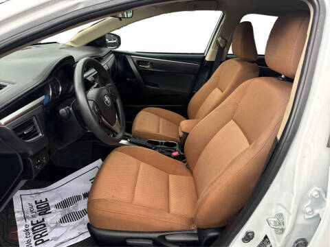 2015 Toyota Corolla LE