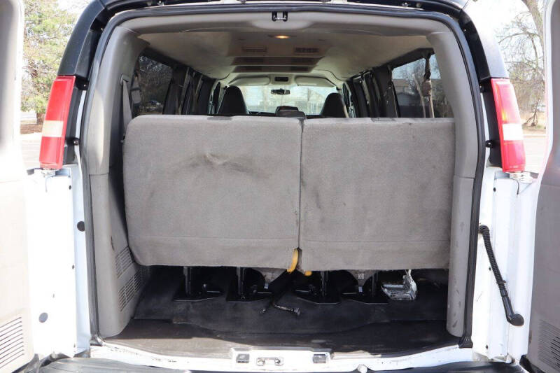 2017 Chevrolet Express LT 3500