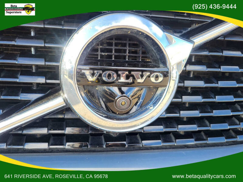 2017 Volvo XC90 T6 R-Design