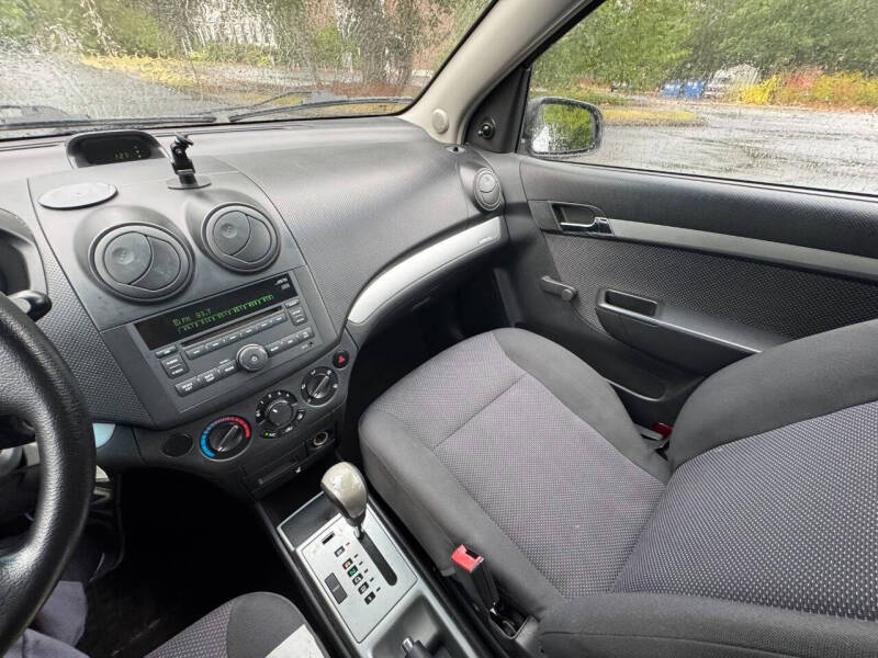 2011 Chevrolet Aveo LS