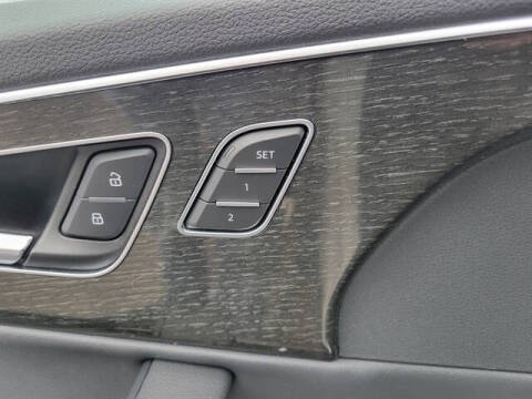 2022 Audi Q7 quattro Premium Plus 55 TFSI