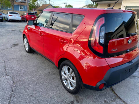 2016 Kia Soul +