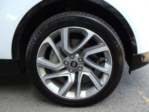 2020 Land Rover Discovery Landmark Edition