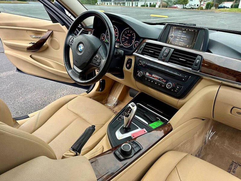 2014 BMW 3 Series 320i xDrive