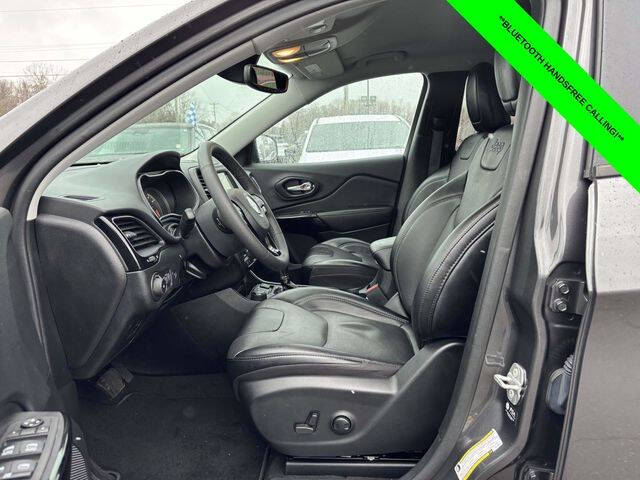 2023 Jeep Cherokee Altitude Lux