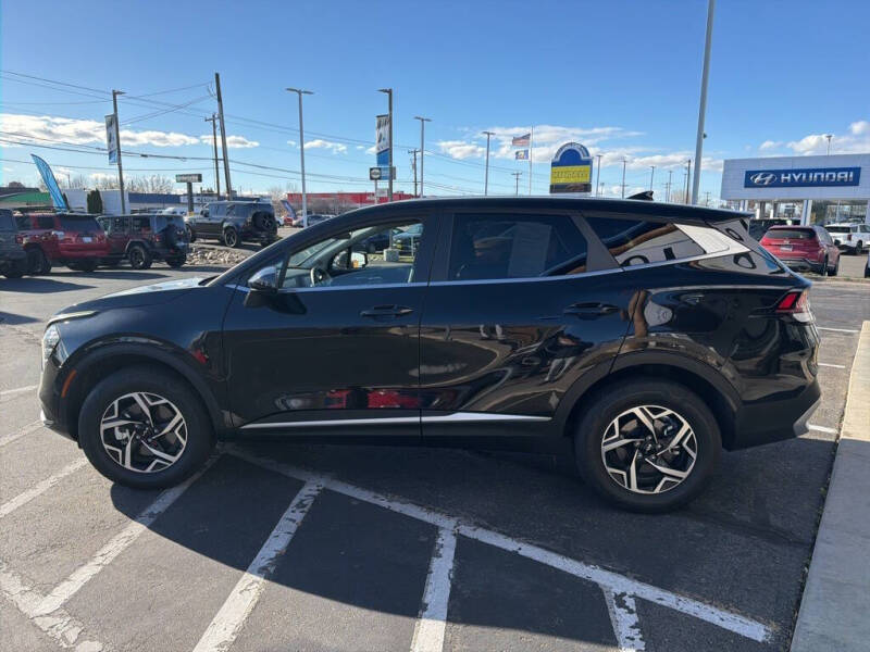 2024 Kia Sportage LX
