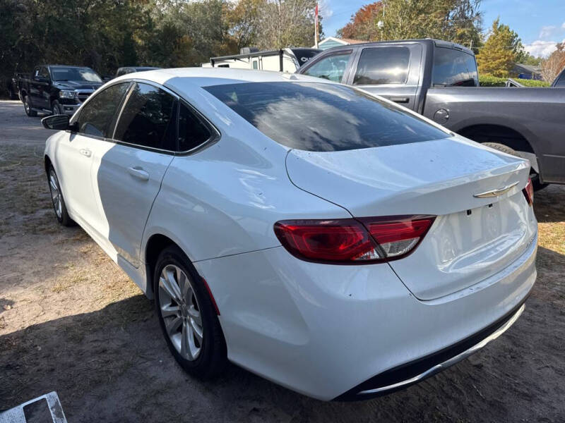2016 Chrysler 200 Limited