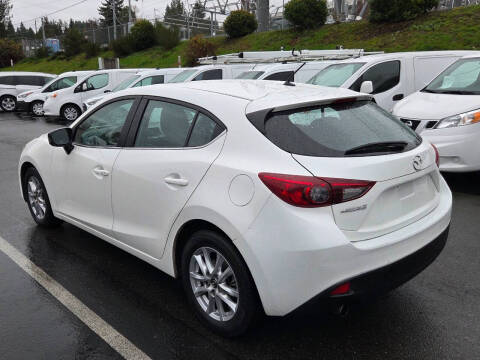 2014 Mazda MAZDA3 i Touring