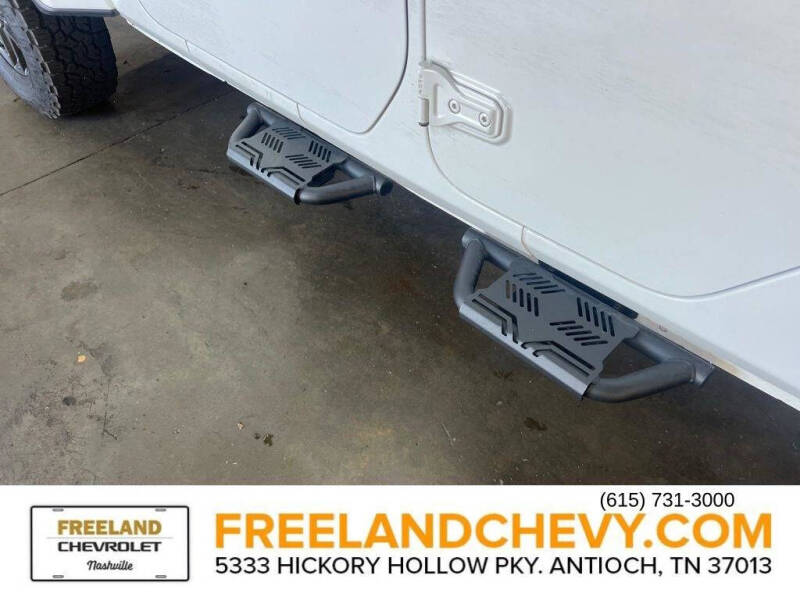 2024 Jeep Gladiator Sport