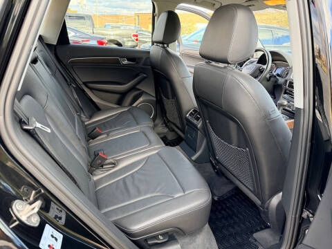 2015 Audi Q5 2.0T quattro Premium Plus