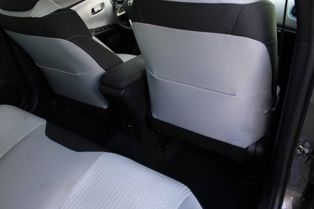 2016 Toyota Prius Three