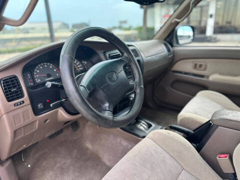 2000 Toyota 4Runner SR5