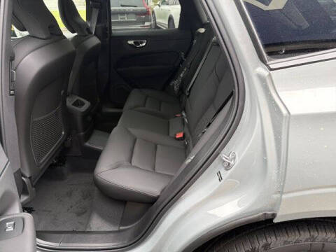 2026 Volvo XC60 T8 Plus