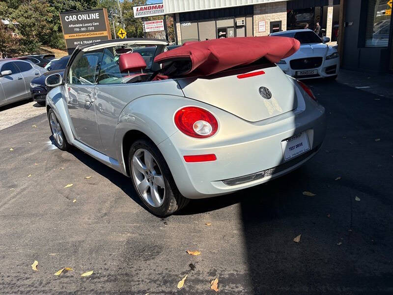 2009 Volkswagen New Beetle Convertible Blush Edition
