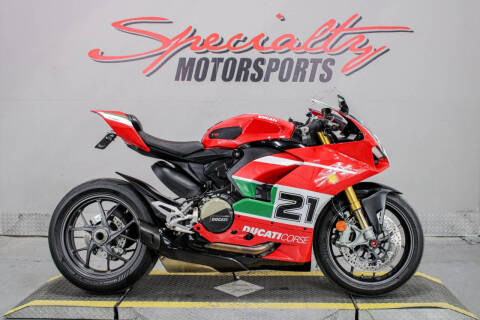 2023 Ducati Panigale V2