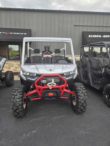 2024 Can-Am Defender