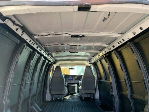 2018 Chevrolet Express 2500