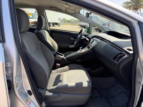 2013 Toyota Prius Two