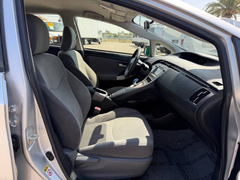 2013 Toyota Prius Two