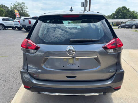 2017 Nissan Rogue
