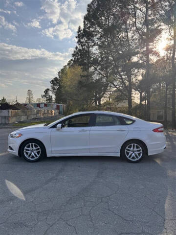 2014 Ford Fusion SE