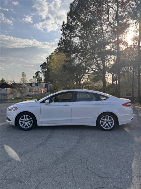 2014 Ford Fusion SE