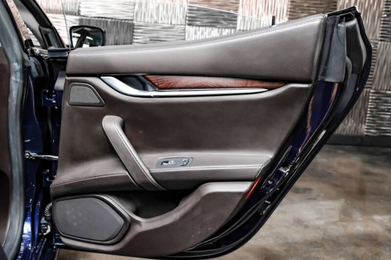 2015 Maserati Ghibli